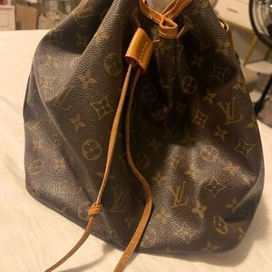 Louis Vuitton Petite Noe